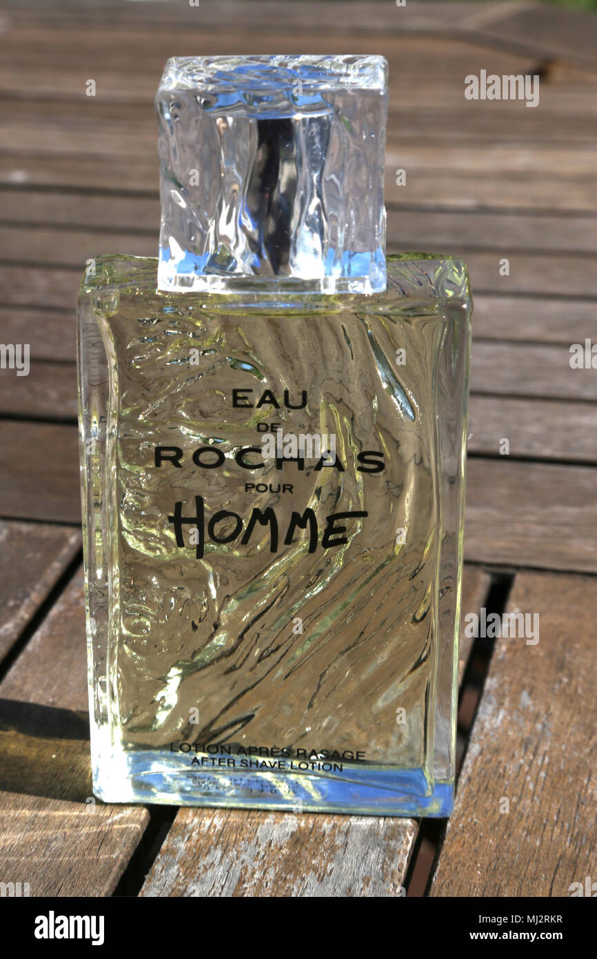 Eau De Rochas Pour Homme Aftershave Stockfoto