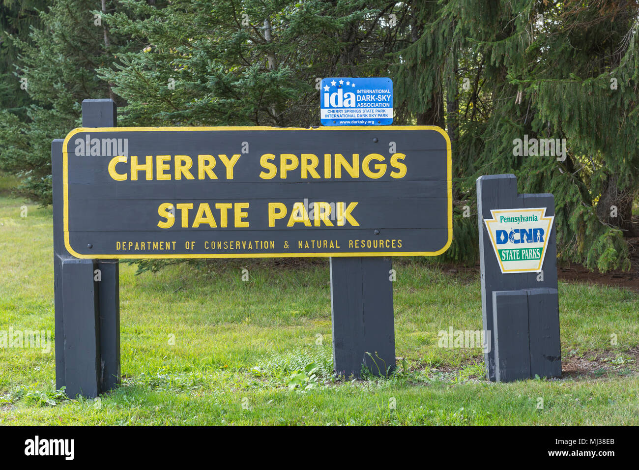 Schilder am Eingang der Astronomie Feld an Cherry Springs State Park, einem International Dark Sky Park im Zentrum von Pennsylvania. Stockfoto