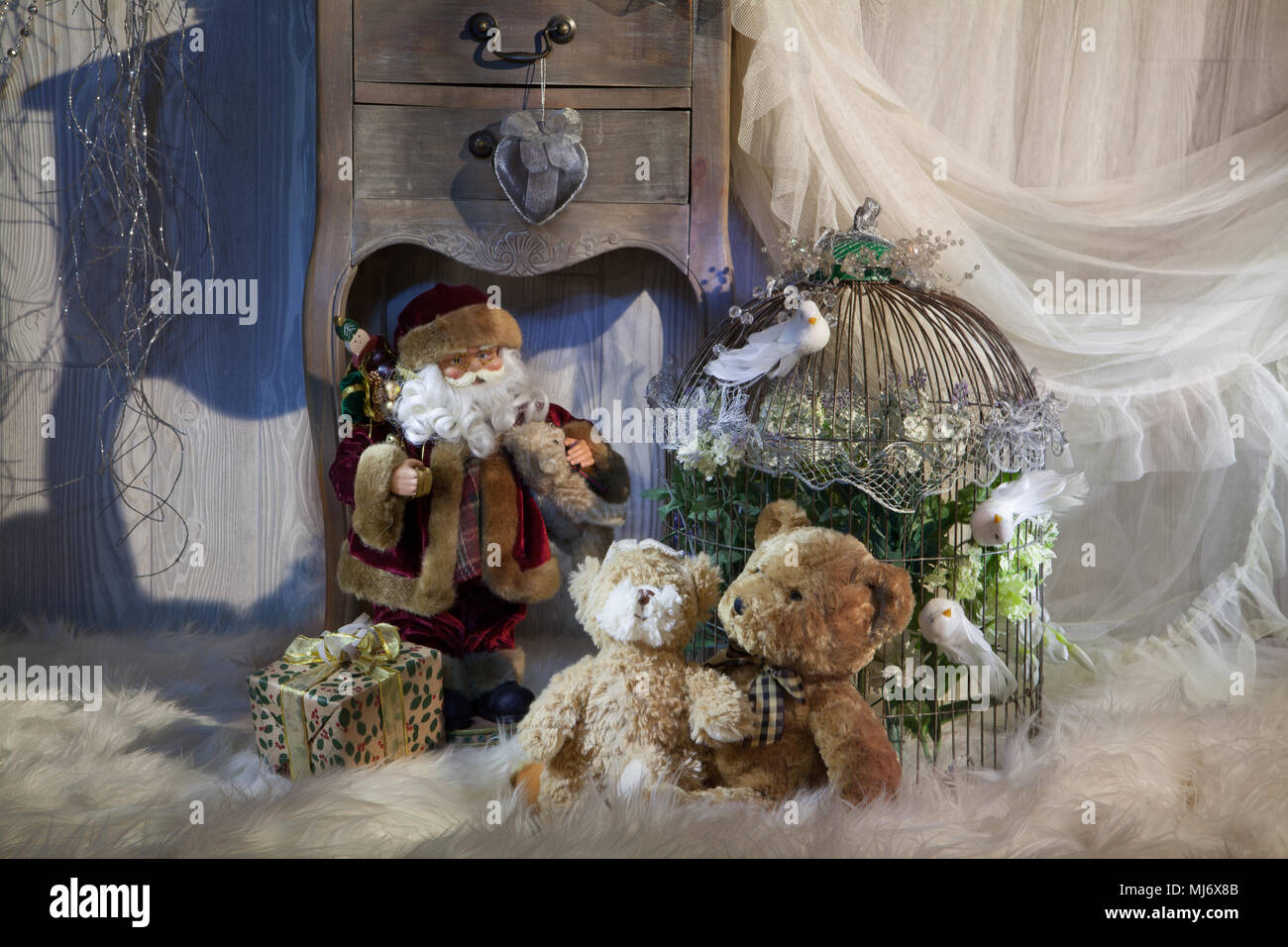 Weihnachten und Neujahr noch live im Studio-Hintergrund Stockfoto