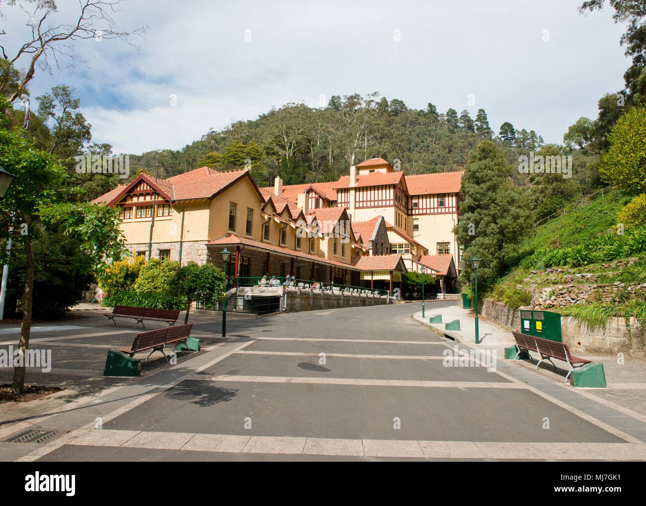 Hotel und Visitor Center in Jenolan Caves Stockfoto