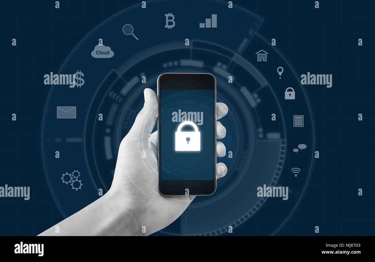 Mobile und Internet online Sicherheit System Technologie. Hand mit smart phone mit Verriegelung und Symbol für die Anwendung Stockfoto
