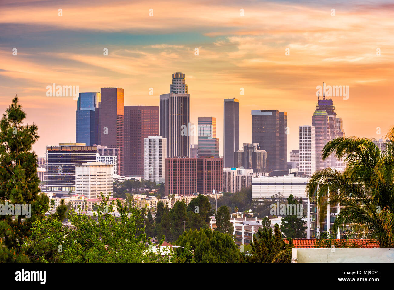 Los Angeles, Kalifornien, USA Downtown Skyline in der Dämmerung. Stockfoto