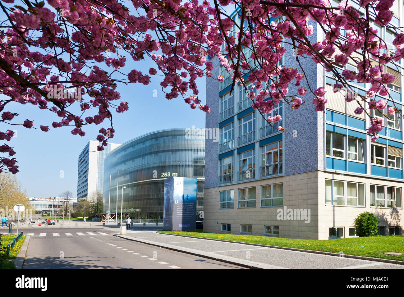 Technická knihovna eine strojni fakulta ČVUT, Technicka ul., Dejvice, Praha, Ceska Republika Stockfoto