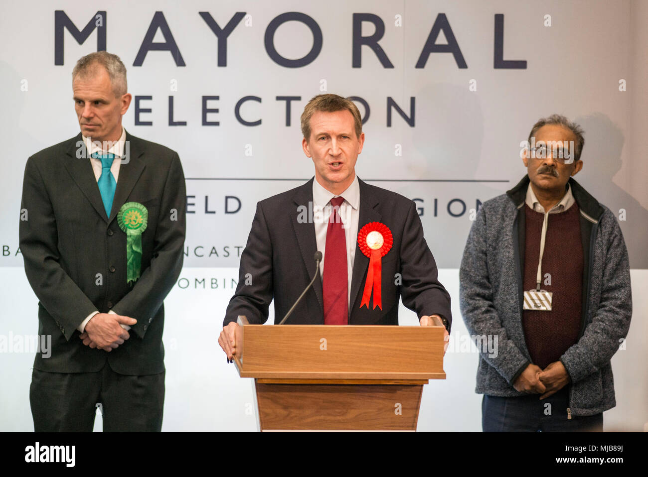 Bürgermeisterwahl Sheffield City Region 2018 Dan Jarvis, Labour MP für Barnsley Central ist als der Bürgermeister für die Sheffield City Region zurück Stockfoto