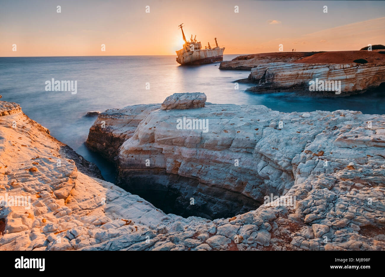 Schiff Edro III in der Nähe von Zypern Strand aufgegeben. Stockfoto