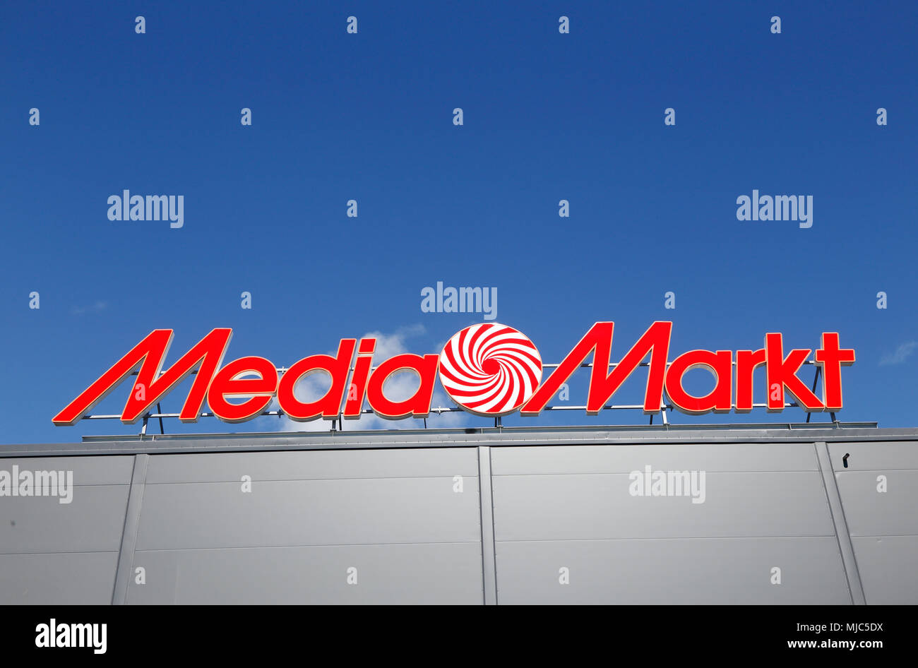 Nahaufnahme der Elektrofachmarkt Media Markt anmelden. Stockfoto