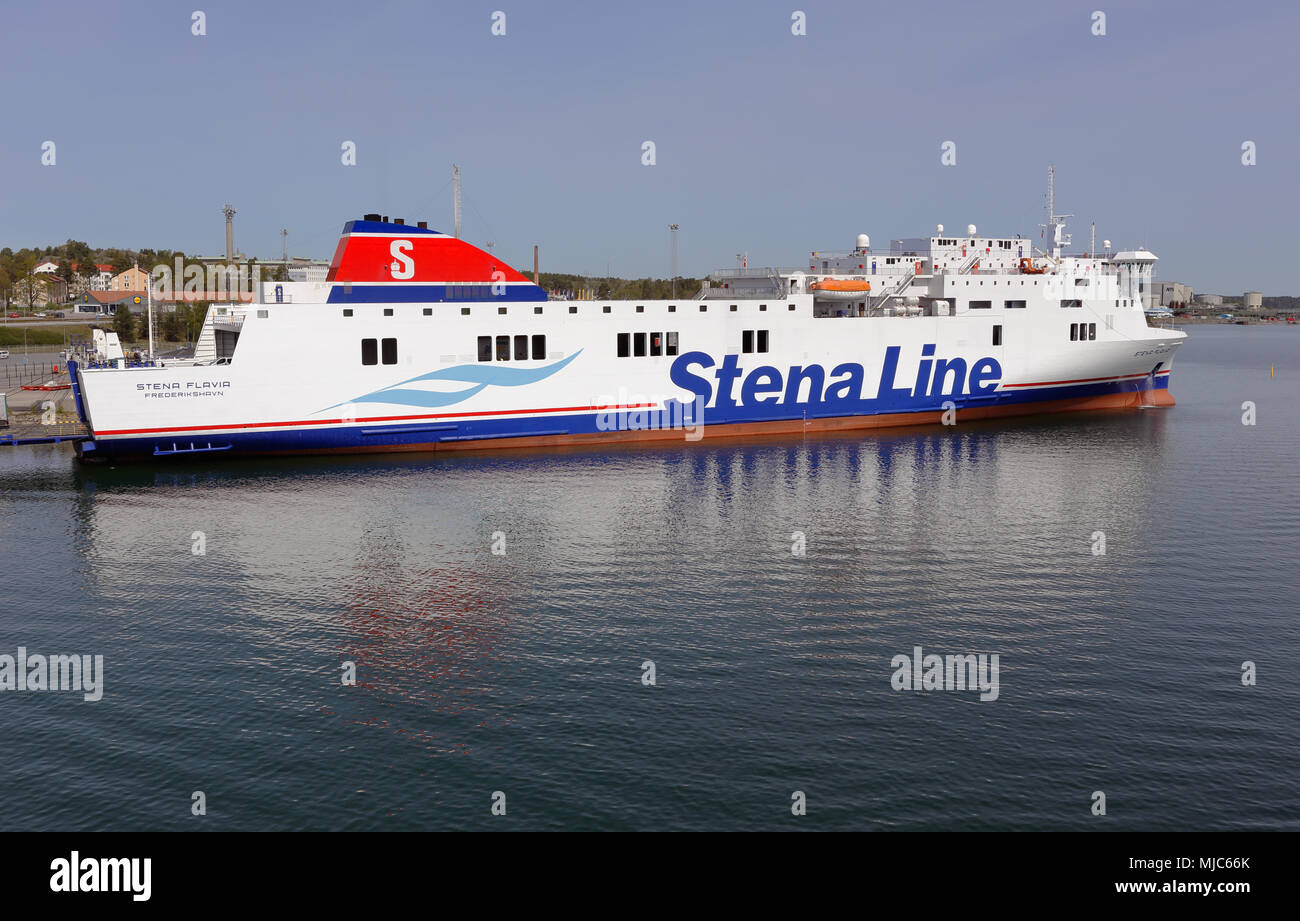 Nynashamn, Schweden - 12. Mai 2016: RoPax Schiff Stena Flavia (IMO 9417919) in Nynashamn Hafen in Service für Stena Line. Stockfoto