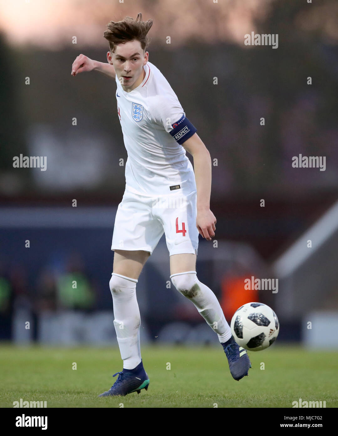 Der englische James Garner während der UEFA-U17-Europameisterschaft, Gruppe-A-Spiel im Proact Stadium, Chesterfield. DRÜCKEN SIE VERBANDSFOTO. Bilddatum: Freitag, 4. Mai 2018. Siehe PA Story SOCCER England U17. Das Foto sollte lauten: Nick Potts/PA Wire. Stockfoto