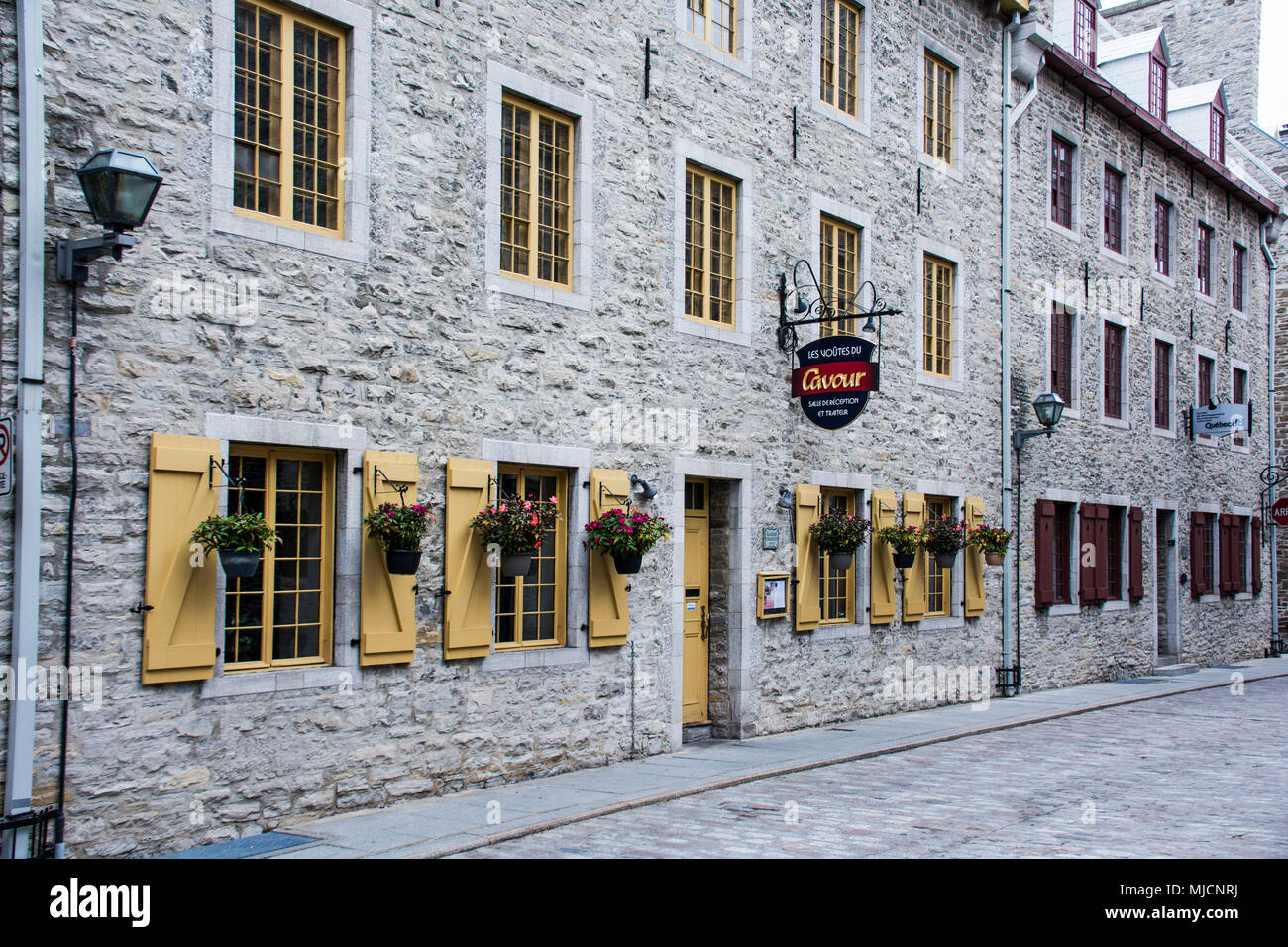 Typische Häuser aus Stein in der unteren Stadt (Unterstadt) von Québec City Stockfoto