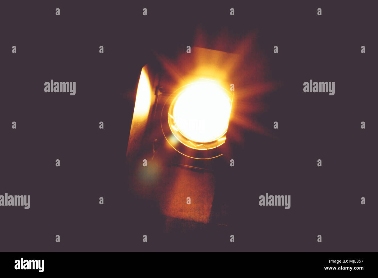 Farben auf der Bühne, Licht und Technik zeigen, Stockfoto