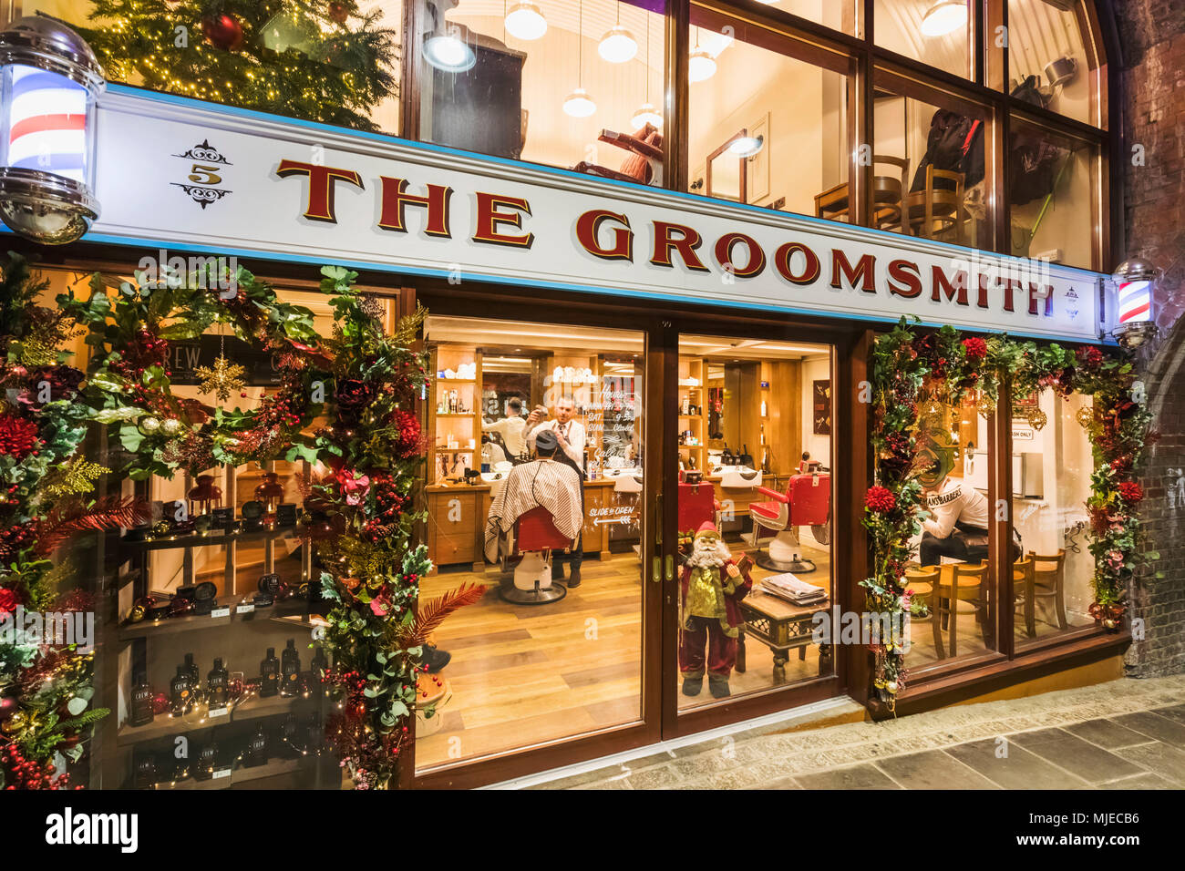 England, London, Southwark, London Bridge City, Borough Markt, der Groomsmith Männer Friseur Stockfoto