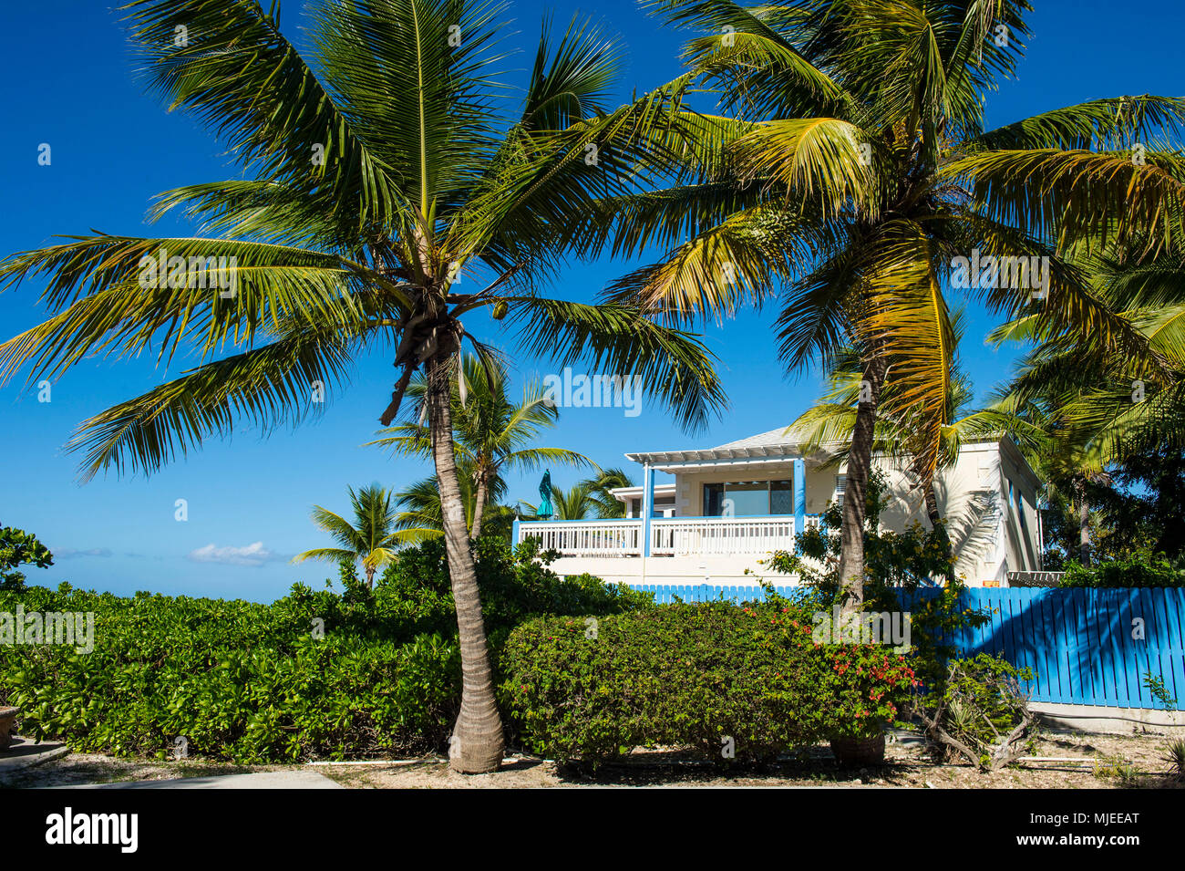 Luxuriöse Villen am nördlichen Ufer des Providenciales, Turks- und Caicosinseln Stockfoto