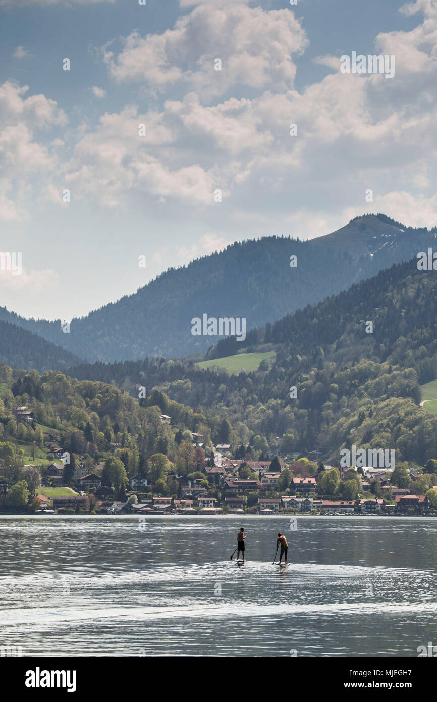 Deutschland, Bayern, Tegernsee, Alpen, Blick von Bad Wiessee Stockfoto