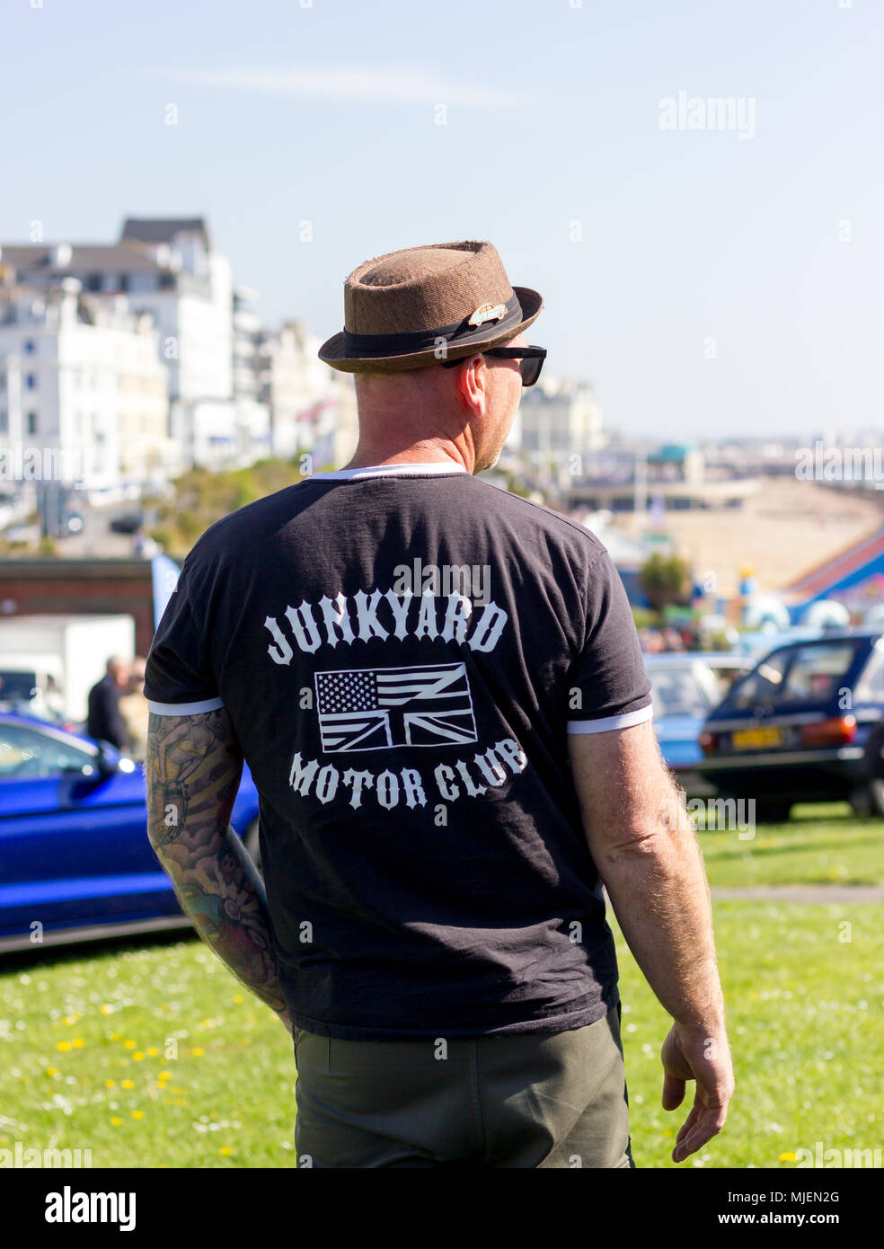 Eastbourne, East Sussex, UK. 5. Mai 2018. Eine erstaunliche Auswahl an über 500 Autos, Busse, Motorräder und andere moderne und klassische Fahrzeuge sind auf der Western Lawns dieser schönen Küstenstadt in brillanter Frühlingssonne vorgeführt. Die herrliche Motoren jährliche Veranstaltung ist eine der größten kostenlosen Motor Veranstaltungen im Süden von England. Stockfoto