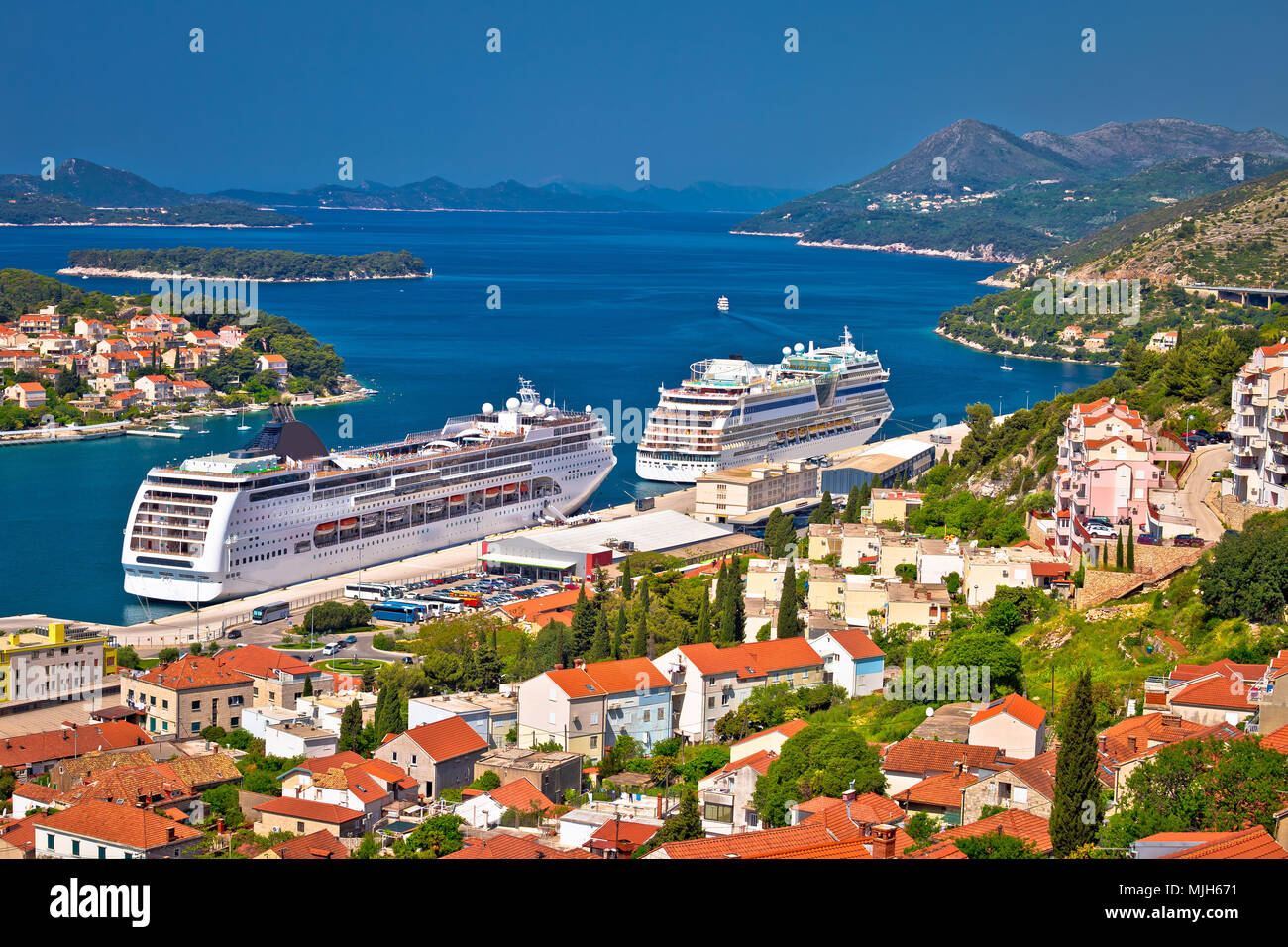 Dubrovnik Hafen und Archipel Luftaufnahme, Dalmatien Region von Kroatien Stockfoto