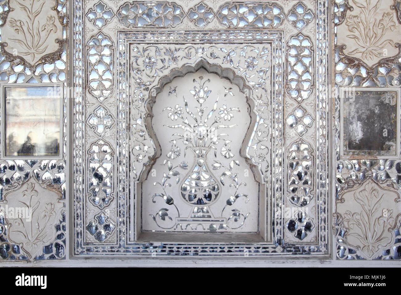 Dekoration von Jas Mandir Palace in Amber Fort, Indien Stockfoto