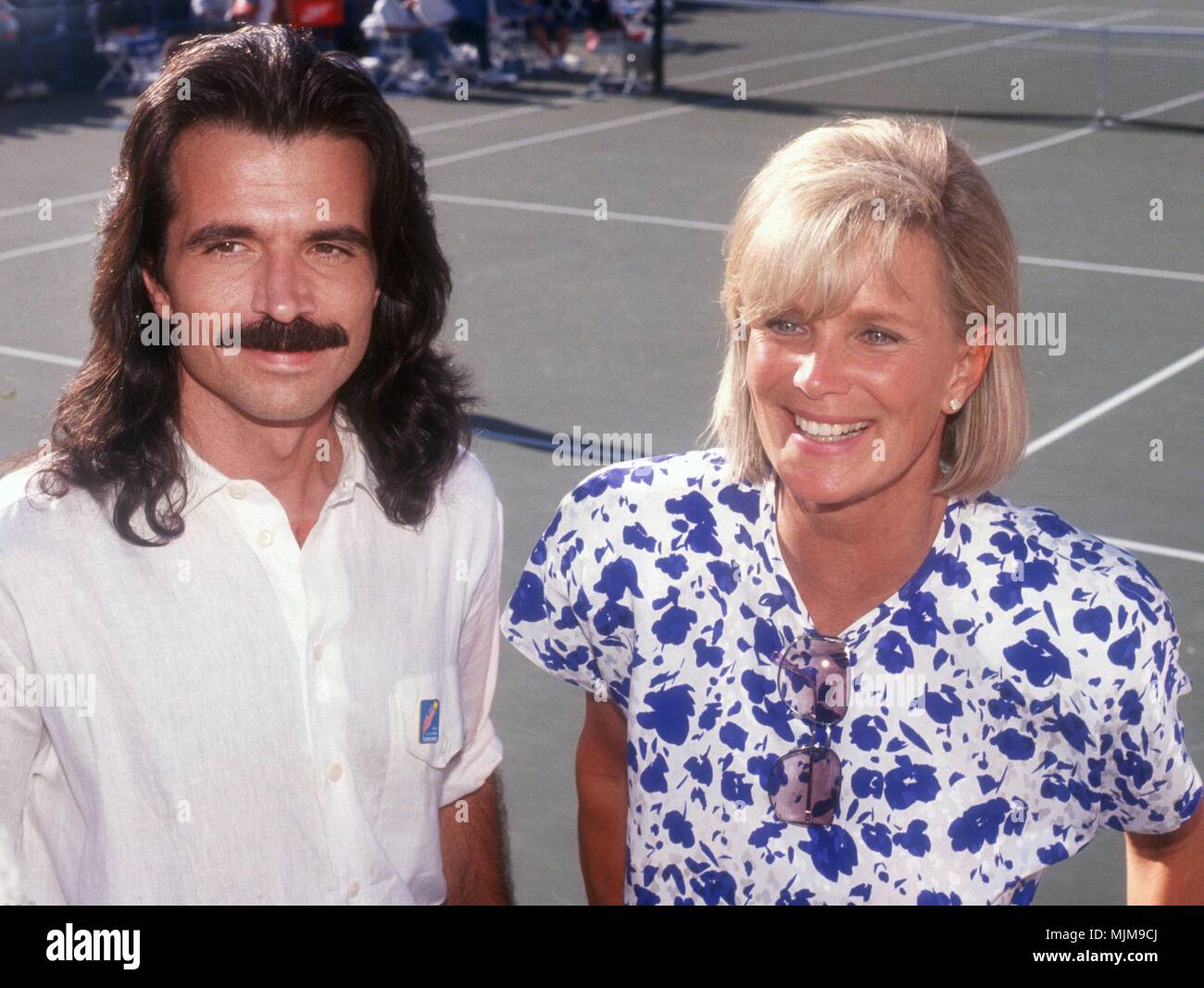 Yanni Linda Evans 1990 Foto von John Barrett/PHOTOlink.net Stockfoto