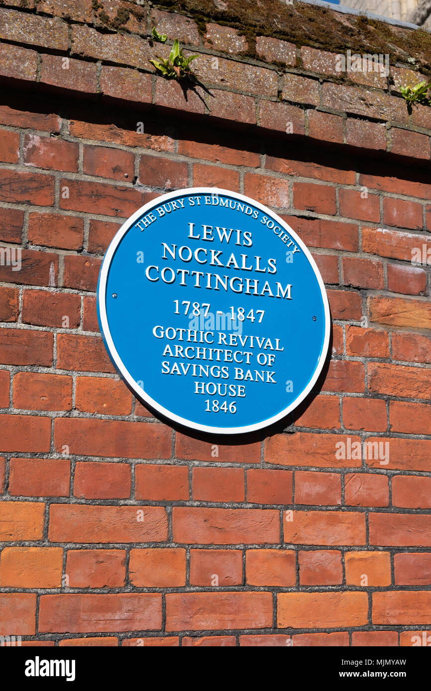 Lewis Nockalls Cottingham blaue Plakette Bury St Edmunds, Gothic Revival Architekt der Sparkasse Haus 1846. Stockfoto