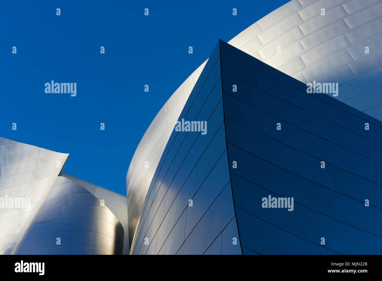 Die legendären Walt Disney Hall in Los Angeles, Kalifornien, USA. Von Frank Gehry entworfen. Stockfoto