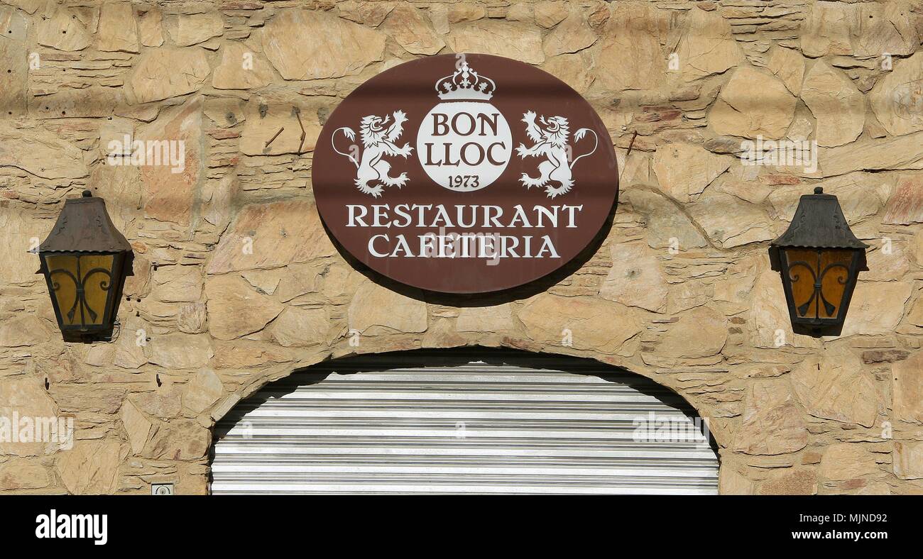 Bon Lloc Restaurant und Cafe Bar am Strand in der Stadt am Meer von Calella an der Costa del Maresme in der Nähe von Barcelona in Katalonien Spanien EU 2018 Stockfoto
