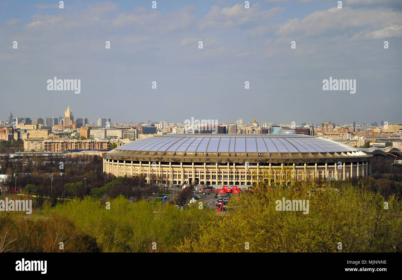 Moskau, Russland - 30. April: Blick auf Luzhniki Stadion, Moskau am 30. April 2018. Luzhniki Gastgeber der FIFA Fußball-Weltmeisterschaft 2018 in Russland. Stockfoto