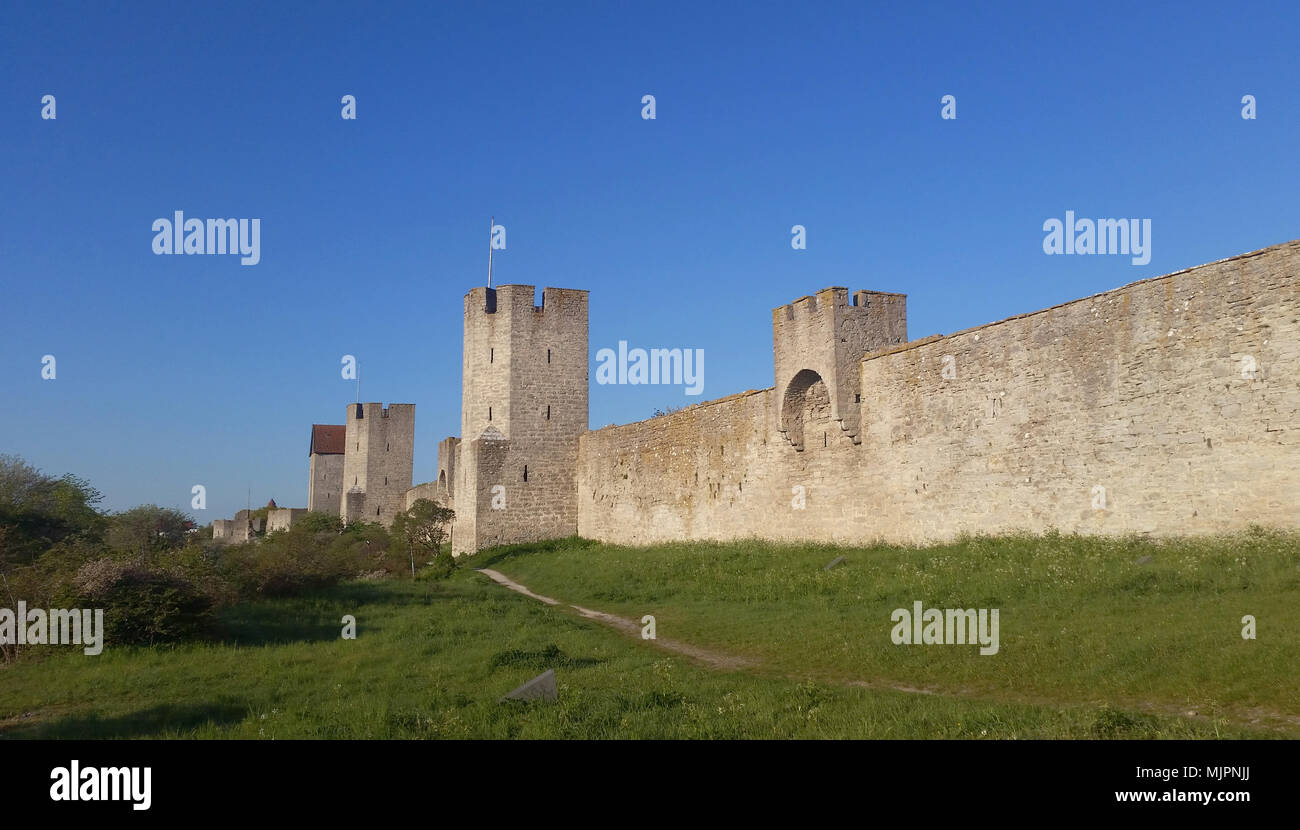 Teil der Visby Stadtmauer in der schwedischen Provinz Gotland Stockfoto
