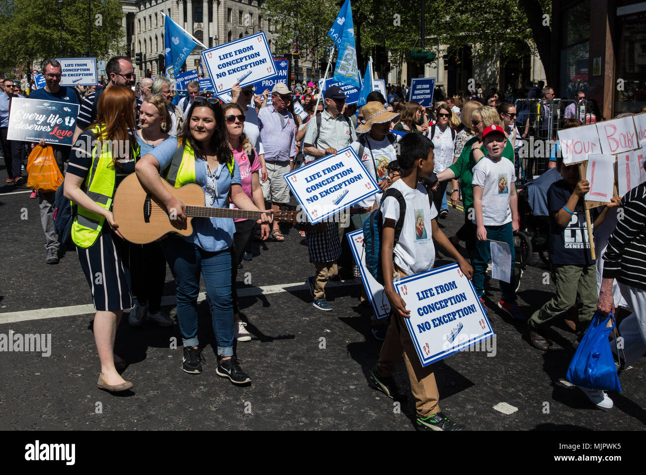 London, Großbritannien. 5 Mai, 2018. Pro - Berufssoldaten an der ersten britischen Marsch für das Leben durch das Zentrum von London. Credit: Mark Kerrison/Alamy leben Nachrichten Stockfoto