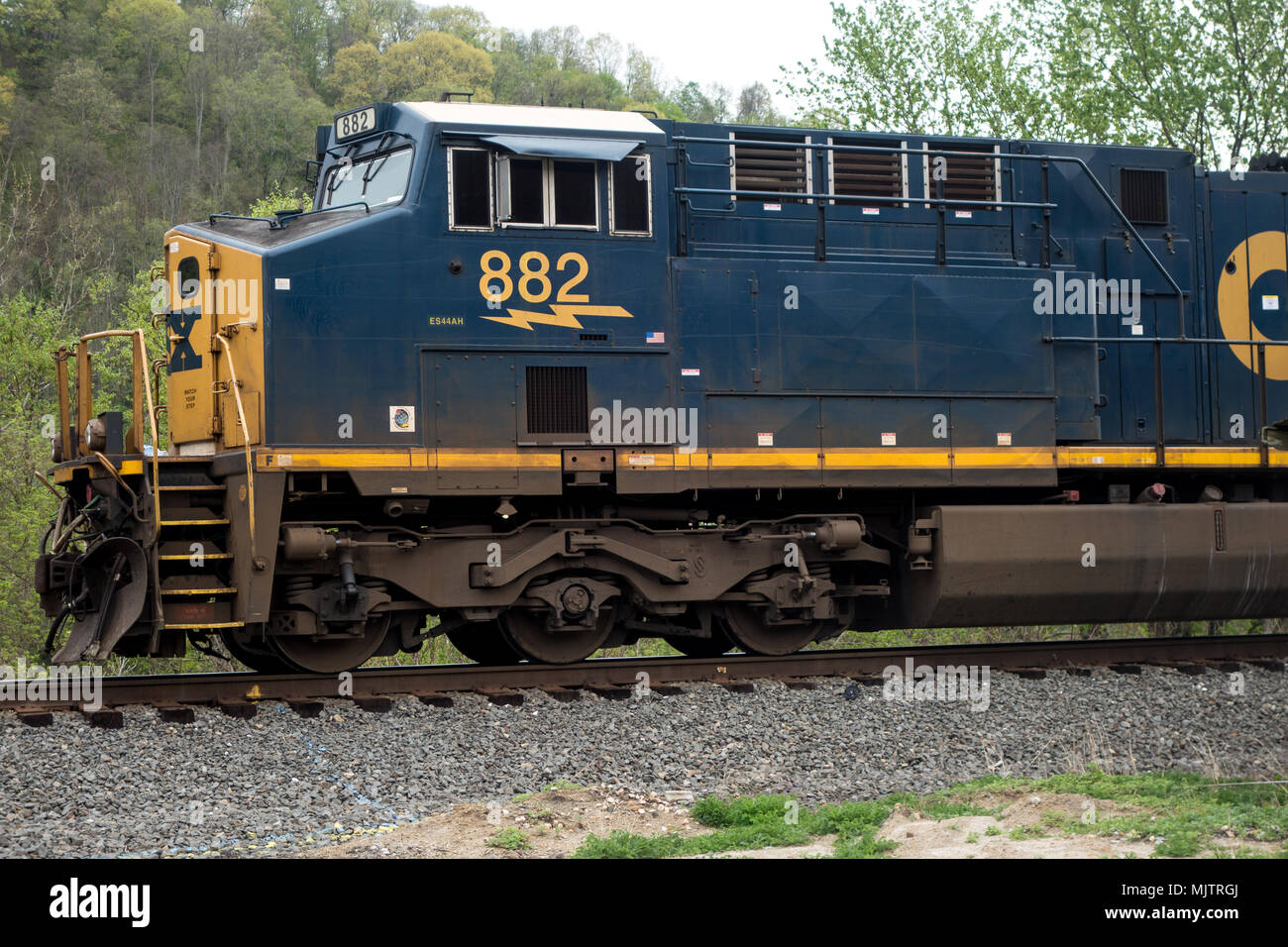 Eine CSX Güterzug Lokomotive auf einer Bahn in Brownsville, Pennsylvania, USA geparkt Stockfoto