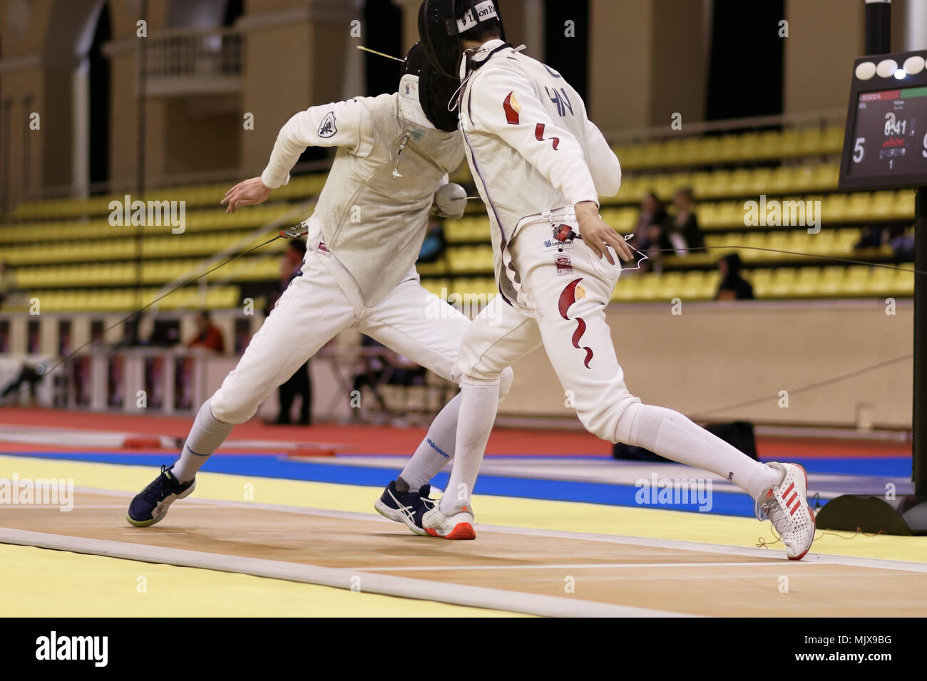 St. Petersburg, Russland - 4. Mai 2018: Chen Li, China vs Hans Joachim Lecocq, Belgien im ersten Wettbewerb Tag der Einzäunung Wm Sankt-petersburg Fo Stockfoto