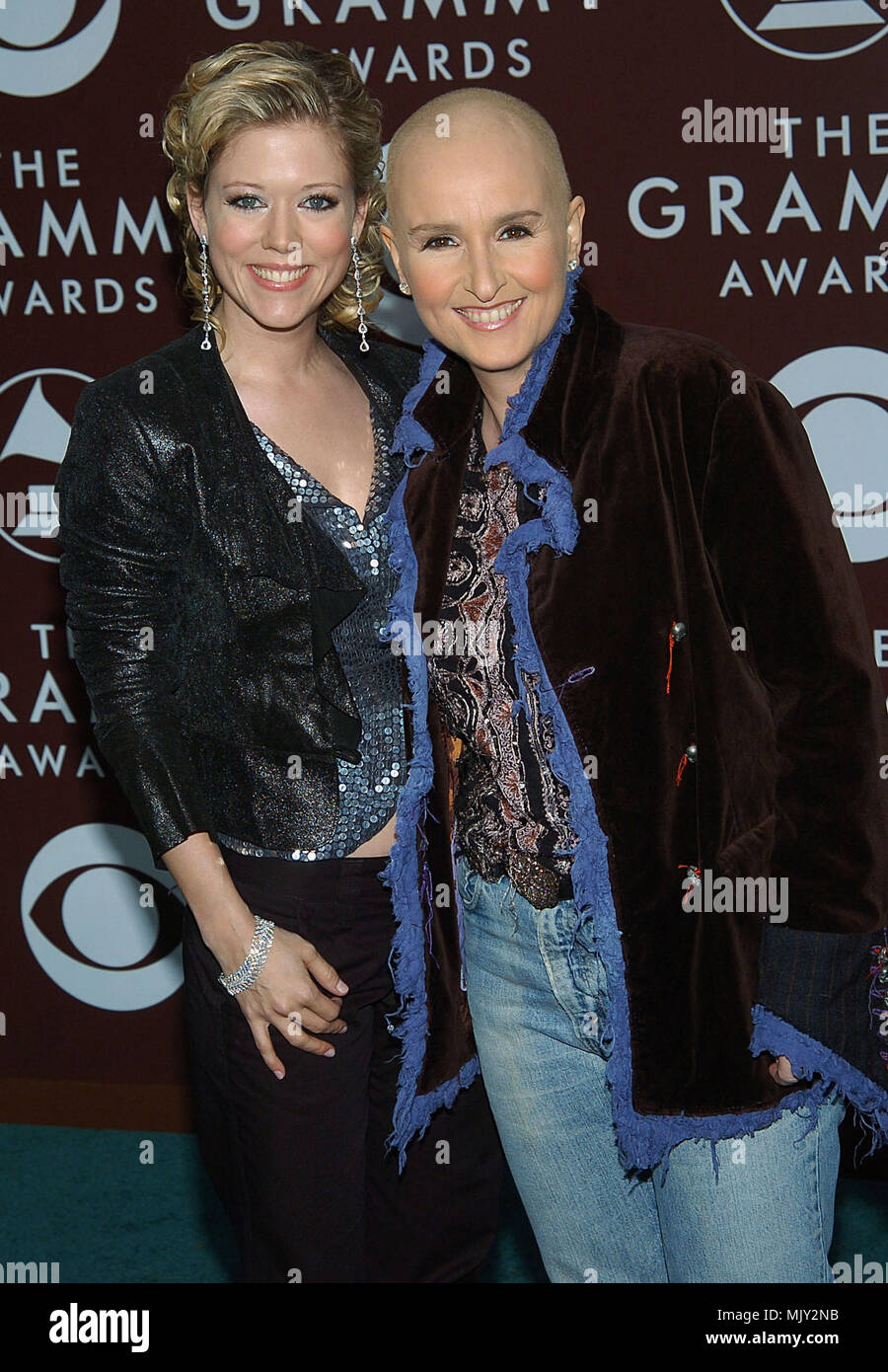 Tammie Lynn Michaels und Melissa Ethridge an die 47. jährlichen Grammy Awards bei der Ankunft im Staples Center in Los Angeles. 13. Februar 2005. - 02 EthridgeMel_TammyLynM_002.JPG - 02_EthridgeMel TammyLynM_002.JPG 02_EthridgeMel TammyLynM_002 Veranstaltung in Hollywood Leben - Kalifornien, Red Carpet Event, Vertikal, USA, Filmindustrie, Prominente, Fotografie, Bestof, Kunst, Kultur und Unterhaltung, Topix Celebrities Fashion / vom roten Teppich-, Vertikal, Besten, Hollywood Leben, Event in Hollywood Leben - Kalifornien, Roter Teppich, USA, Filmindustrie, Celebrit Stockfoto