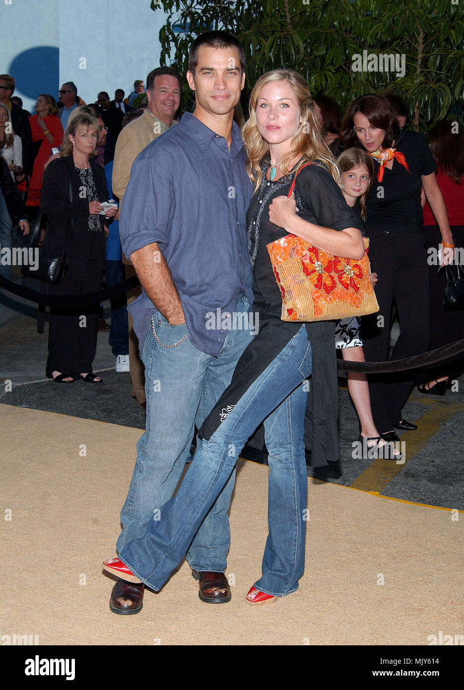 Christina Applegate datieren jetzt