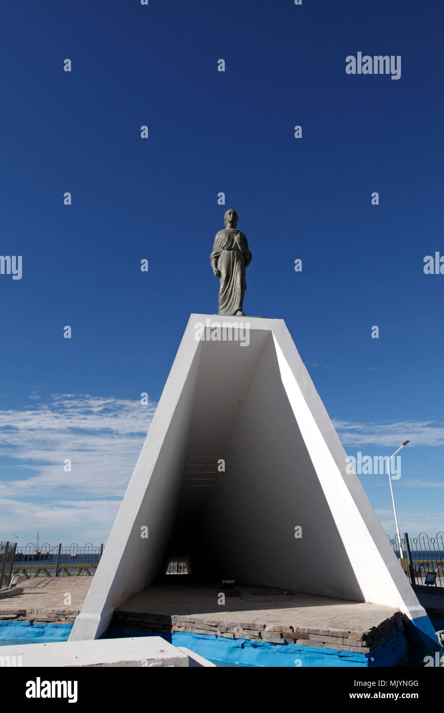Puerto Madryn Strandpromenade. Statue auf die Walisische Einwanderer oder Siedler, die in Punta Cuevas im Mimosa gelandet. Argentinien, Patagonien, Stockfoto