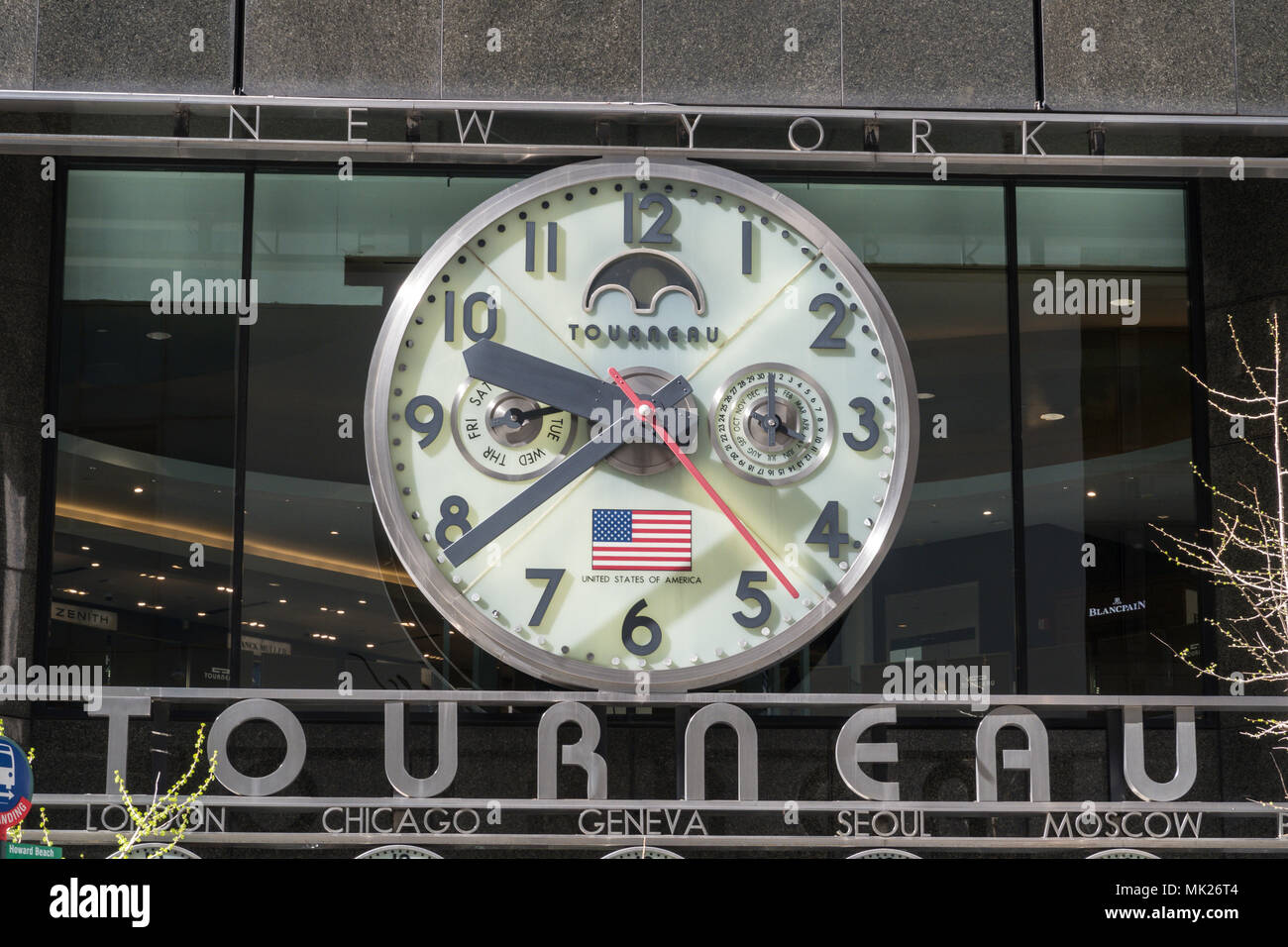 Tourneau Luxury Watch Retailer an der 12 East 57. Street in NYC 2018 Stockfoto