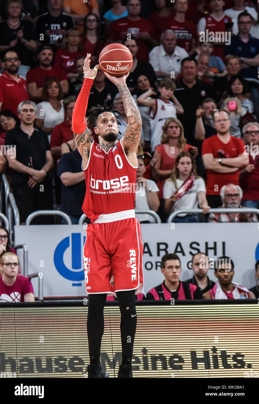 Deutschland, Bamberg, Brose Arena - 06. Mai 2018 - Basketball, 1.Bundesliga, BBL Playoffs - Brose Bamberg gegen Telekom Baskets Bonn - Bild: Daniel Hackett (Brose Bamberg, #0) Alamy Live News/Foto: Ryan Evans Stockfoto