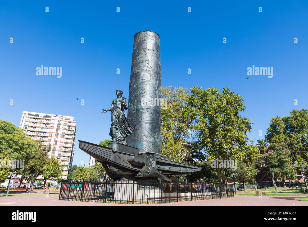 SAN TELMO, BUENOS AIRES, ARGENTINIEN - Februar 30, 2018: Detail der Denkmal von 1942 auf die Freundschaft zwischen Argentinien und Uruguay ('Monumento ein Stockfoto