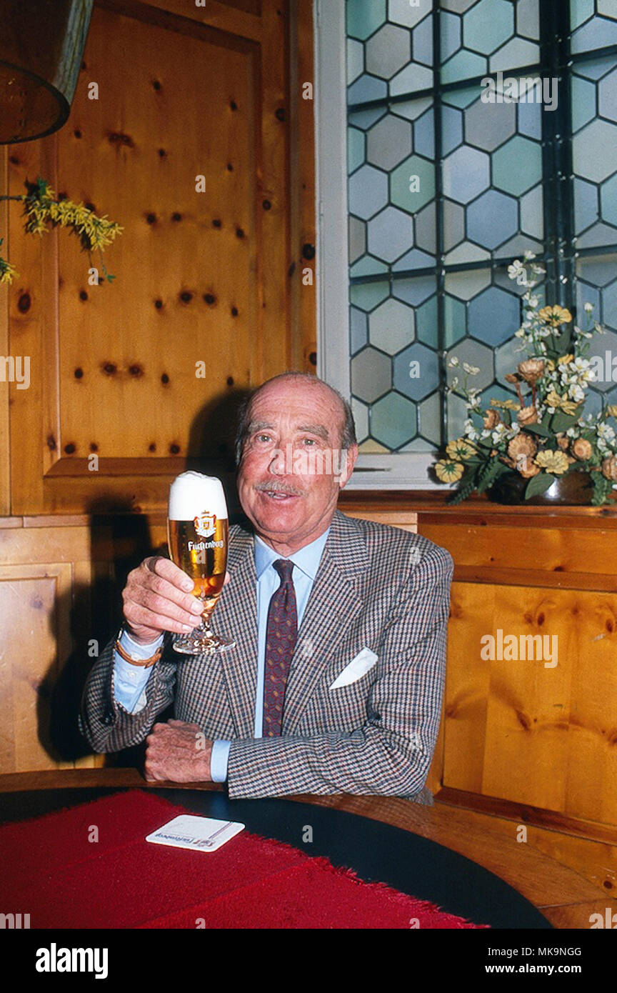 Joachim Egon Fürst zu Fürstenberg genießt ein eigenproduziertes