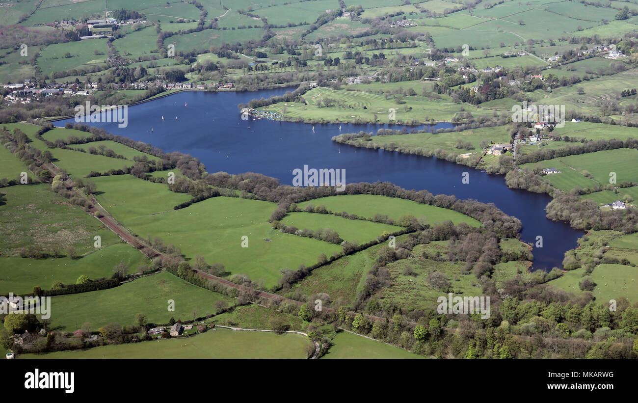 Luftaufnahme von Kämmen Reservoir, High Peak, penninen Stockfoto