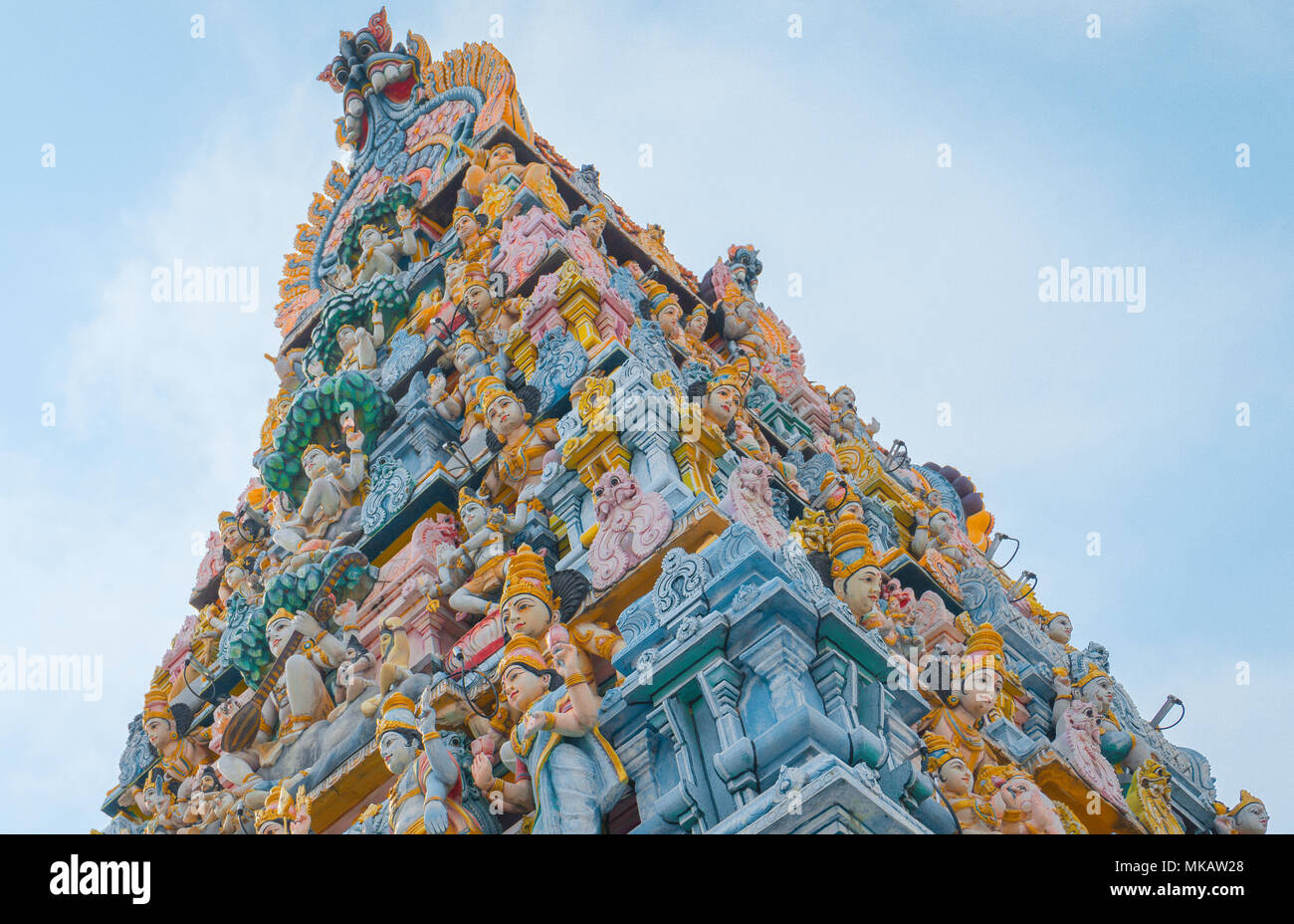 A details Sri Mariamman (indische Tempel) der multikulturellen Singapur Chinatown - Pagode Straße Stockfoto