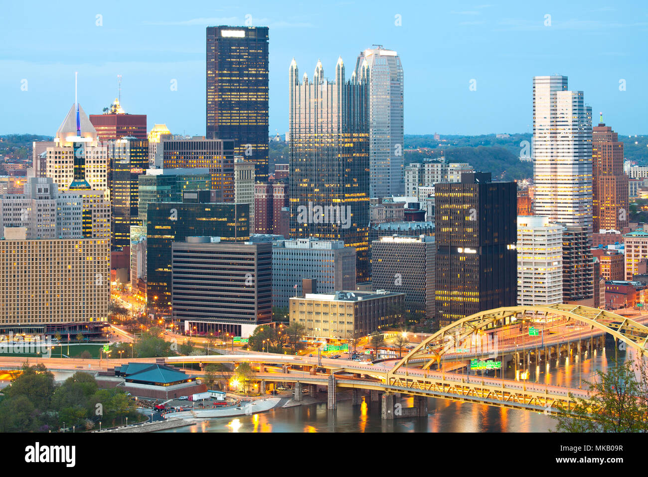 Detail der Wolkenkratzer im Central Business District, Downtown, Pittsburgh, Pennsylvania, USA Stockfoto
