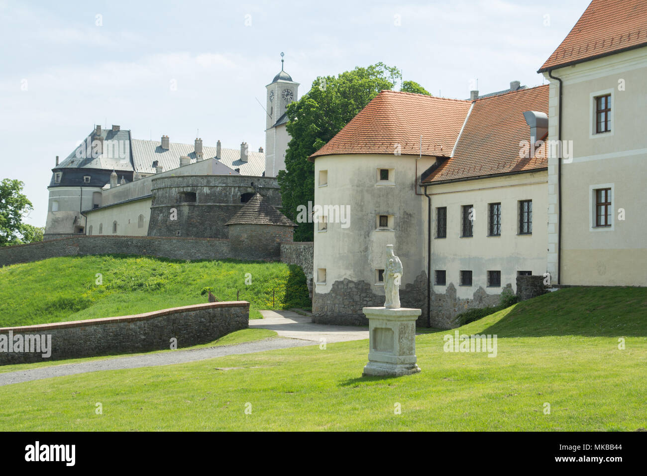 Cerveny Kamen äußere der mittelalterlichen Burg in der Slowakei Stockfoto