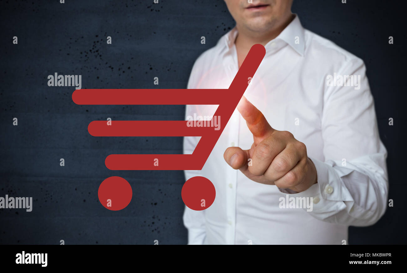 Warenkorb Touchscreen wird vom Menschen Konzept betrieben. Stockfoto