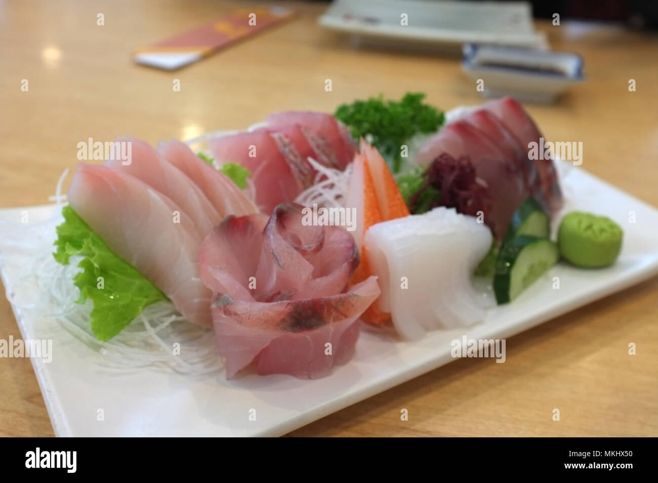 Bild für Japanische Lebensmittel Kataloge Menü, Sushi Set im Paket Stockfoto