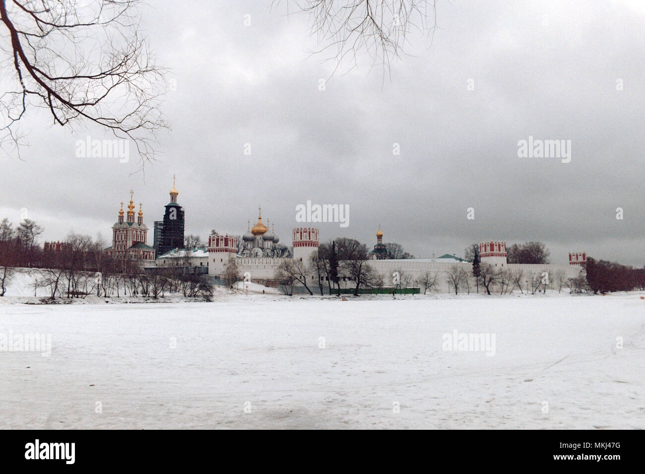 Film Fotografie Reihe: Ensemble des Neujungfrauenklosters, Moskau, Russland 35-mm-Film scannen Stockfoto