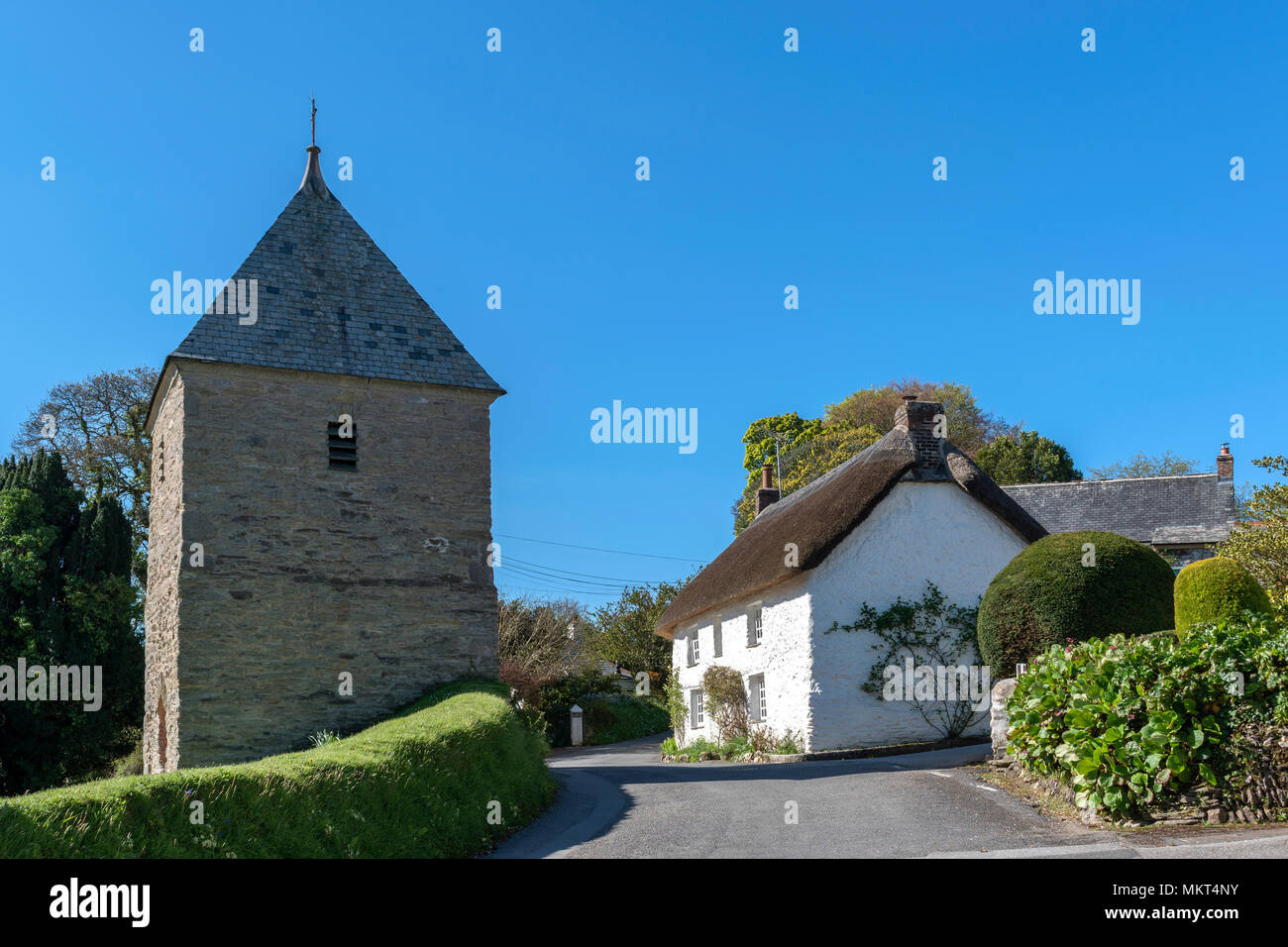Cottage, Kirche, feock Dorf, Truro, Cornwall, England, Großbritannien, Großbritannien Stockfoto