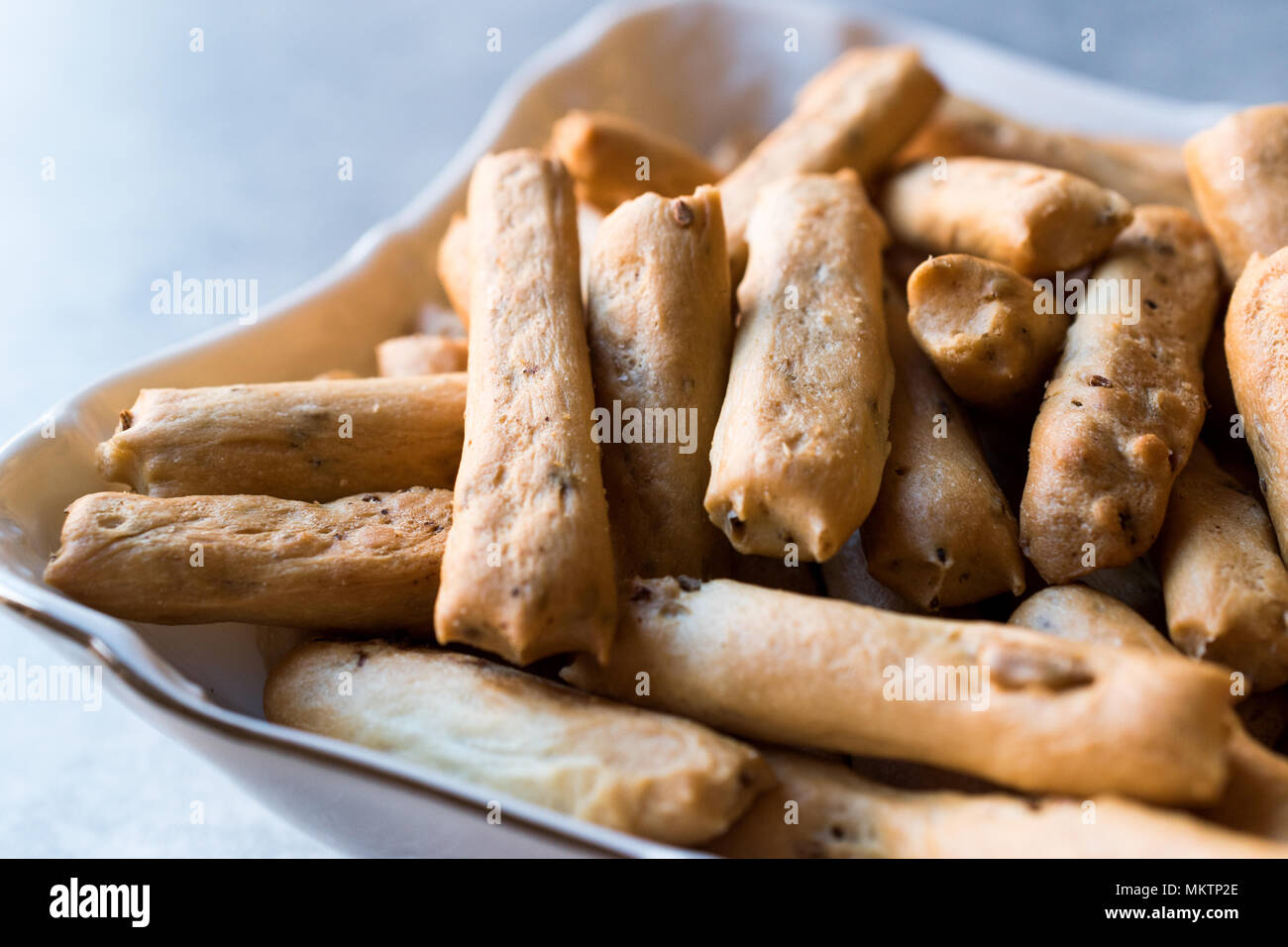 Türkisches Gebäck knusprig Stick Cracker mit Anisgeschmack. Traditionelle Speisen. Stockfoto