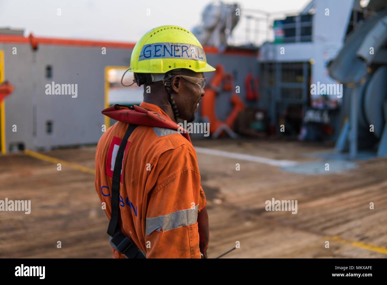Welche Funktion Hat Der Bootsmann Auf Einem Schiff Seemann AB oder bootsmann an Deck von offshore Schiff oder auf dem