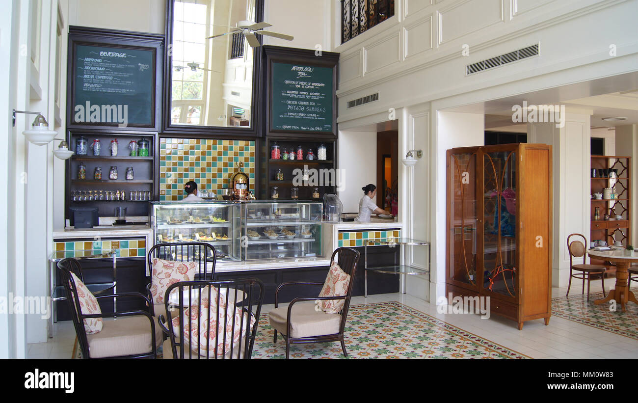 PULAU Langkawi, Malaysia - APR 4 2015: Architektur des historischen British colonial Restaurant in einem Luxushotel THE DANNA. Stockfoto