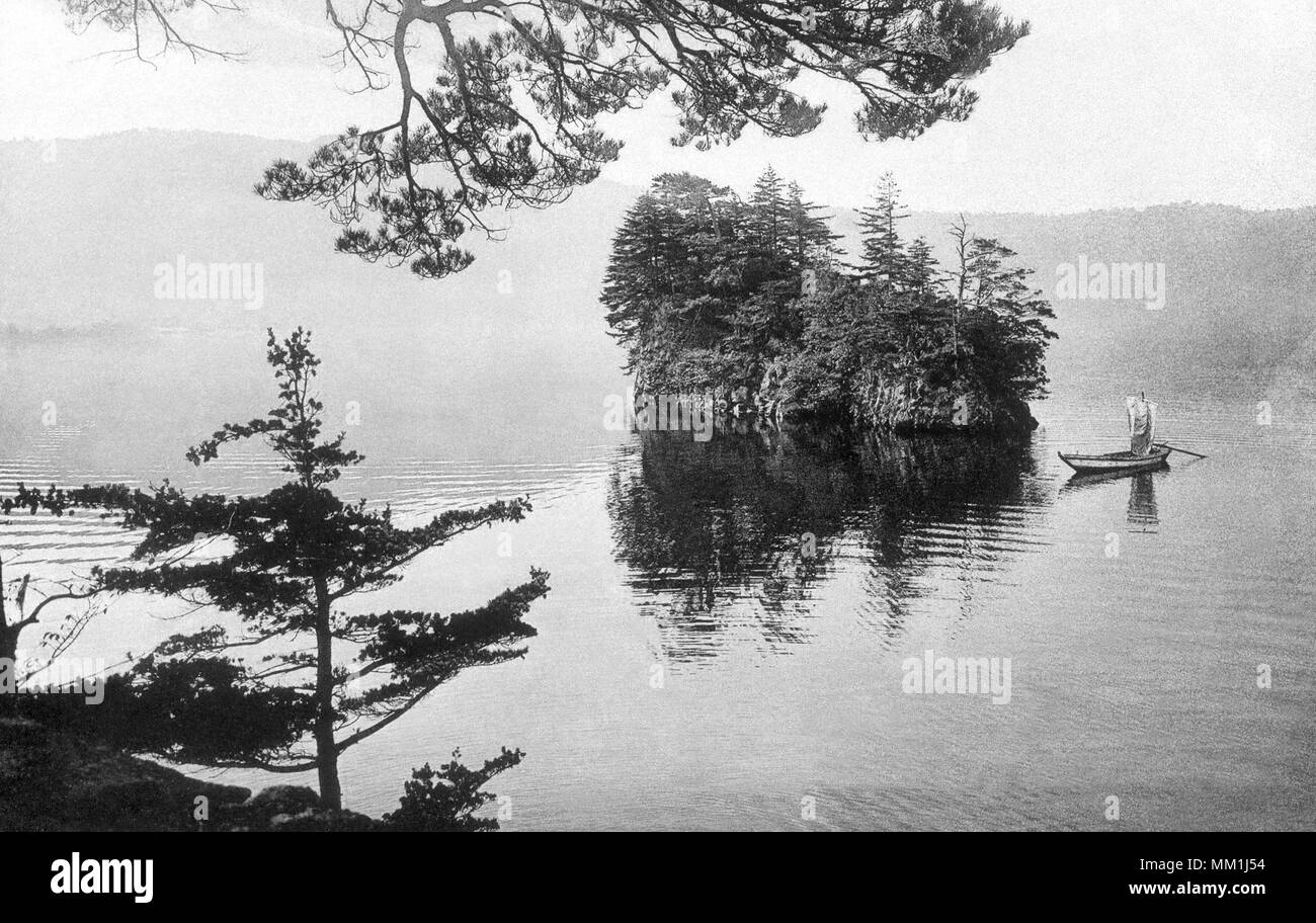 Towada yoroi Insel auf dem See. Towada. 1930 Stockfoto