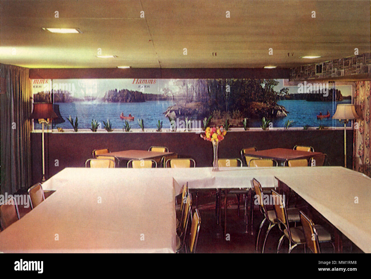 B&M Cafeteria auf der 14. Straße. Sheboygan. 1970 Stockfoto