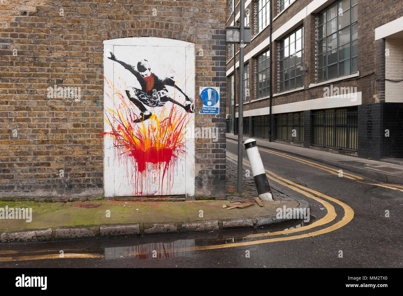 Ein Gemälde von der street artist Grafter, Grau Eagle Street, London, E1 Stockfoto